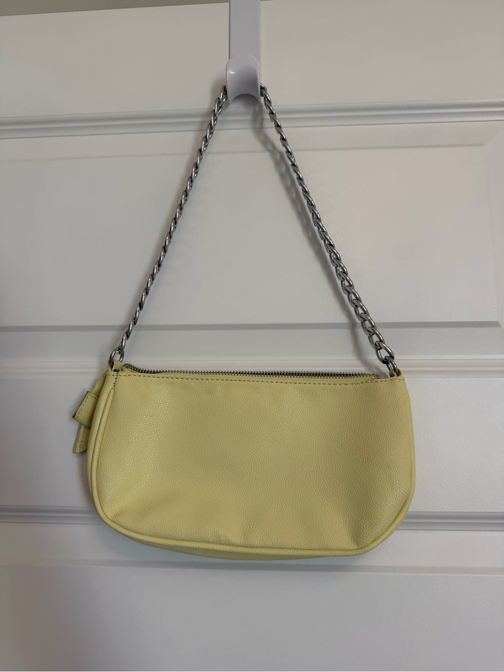 Yellow Leather Shoulder Bag with Chain Strap